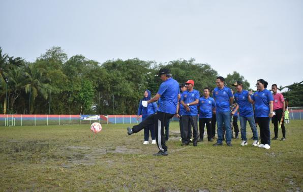 The Acting Governor Kicks off U14 Student Football League 