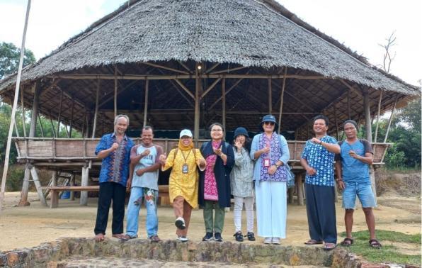 ISBI’s Researchers Study Gebang Memarong’s Local Wisdom