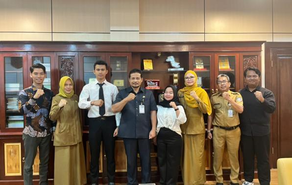 Widya Stresses the Importance of Networking