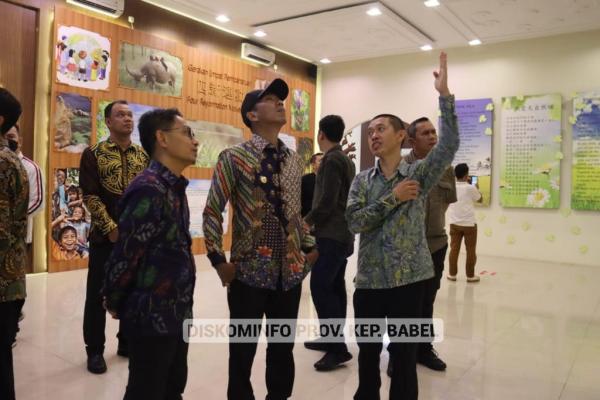 Rimba Alam Bahagia Fascinates the Acting Governor