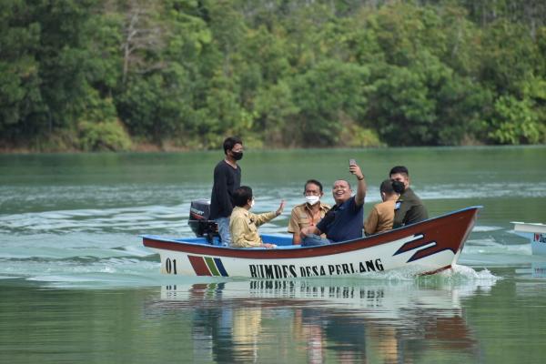 Publikasi Destinasi Pariwisata, Wagub Bersama Kadisparbudkepora Susur Danau Pading