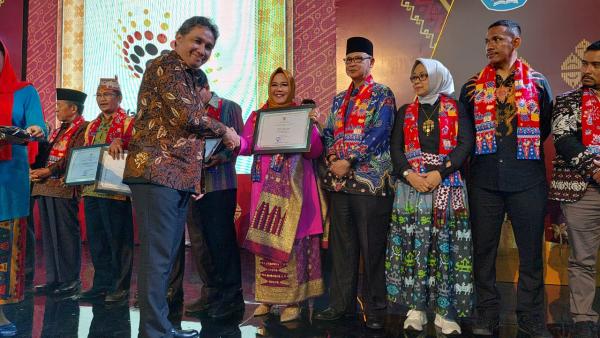 Provinsi Babel Terima Tiga Sertifikat Warisan Budaya Tak Benda Indonesia Tahun 2022